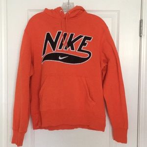 Orange nike sweatshirt 🌟